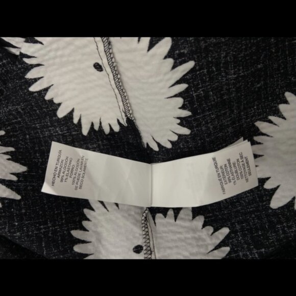 Kate Spade Pom Pom Floral Smocked Maxi Dress Sz L Black/White Excellent Cond - Picture 12 of 14